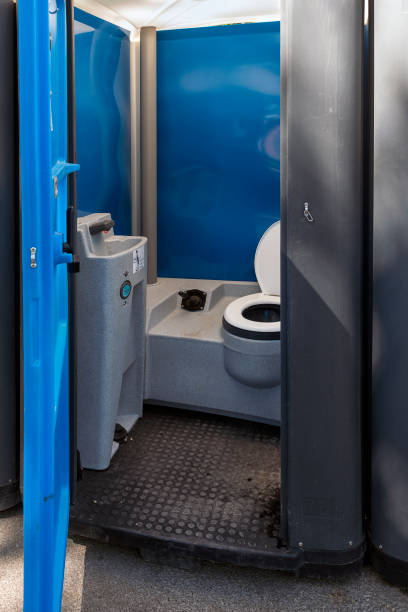 Portable Toilet Options We Offer in Mattydale, NY